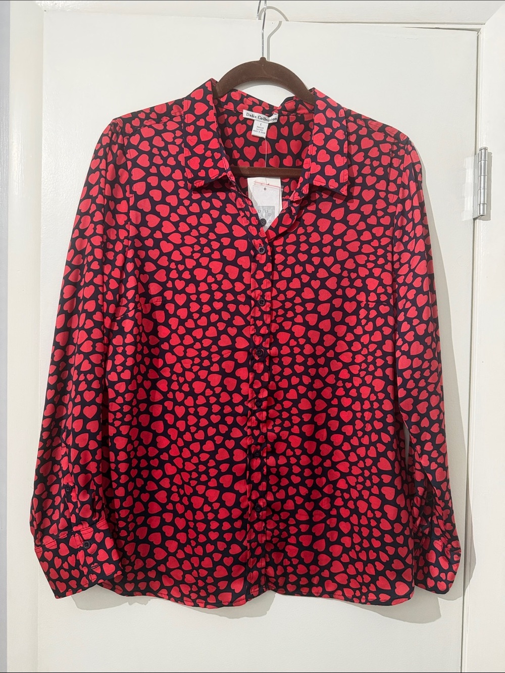 Dalia Navy Blue  Button-Up Blouse with Red Heart Print Size Large NWT
